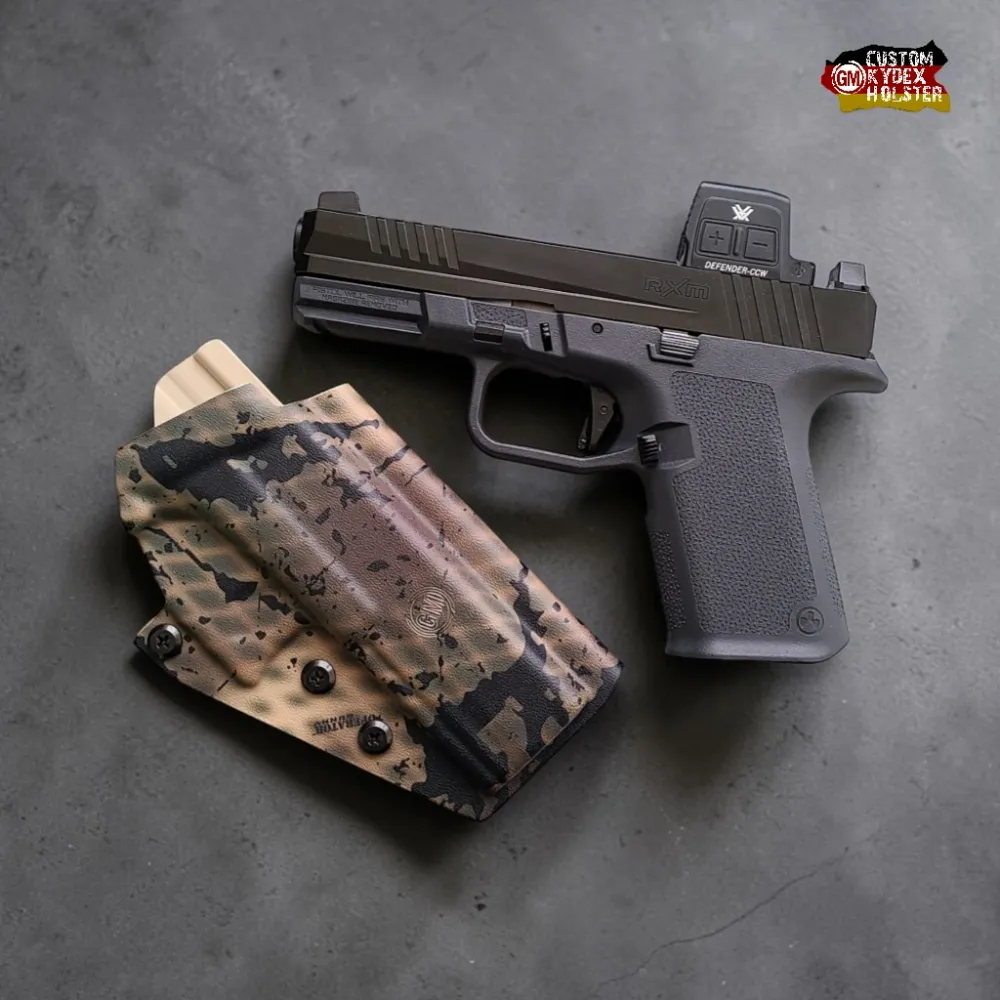 Passgenaues GM ALPHA OWB Kydex Holster von Gearmaniacs im Operator Gunny Design für Ruger RXM mit Vortex Defender Rotpunktvisier.